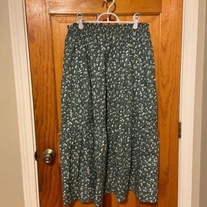 Tiered maxi skirt✨